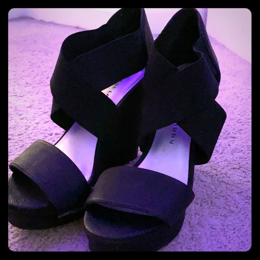 Black urban high heels